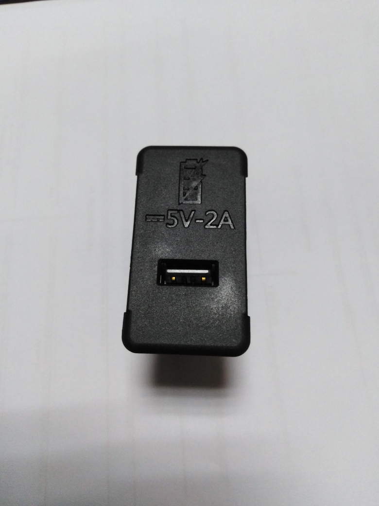 Usb зарядное устройство для нива шевроле