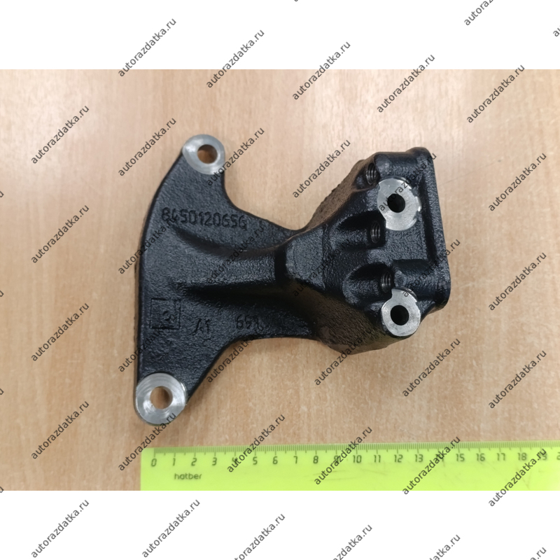 Кронштейн опоры ДВС Vesta правый (ДВС 21179) АвтоВаз
