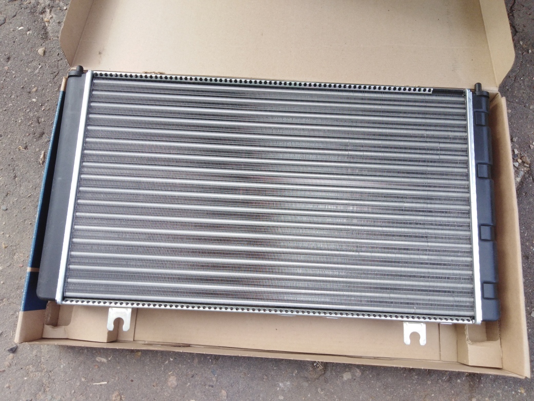 1118-1301012 ваз. радиатор ваз 21082-1301012. оат. 1119-1301012. радиатор охлаждения 1119.